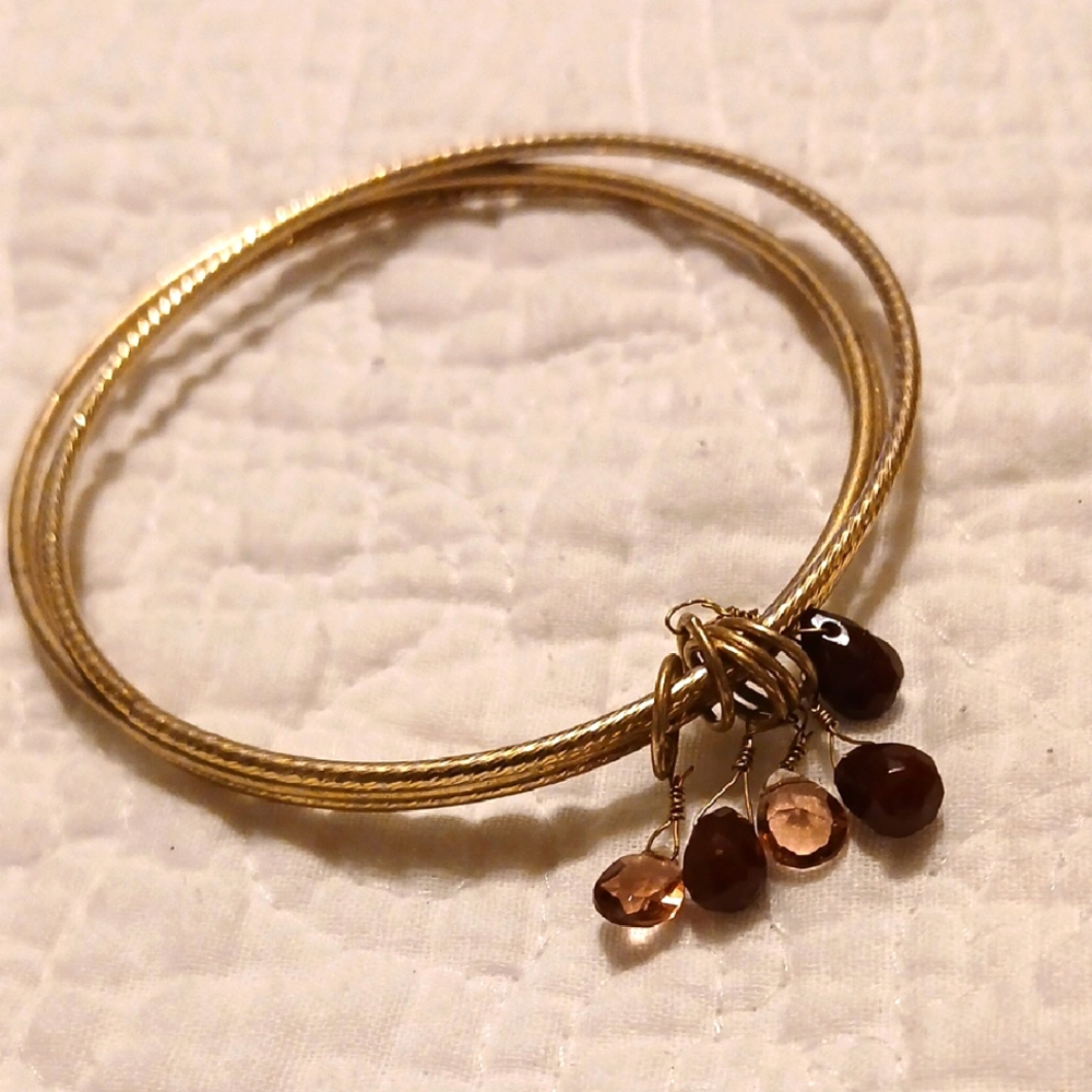 Elegant Gold Bangle Bracelet Set with Brown Accents